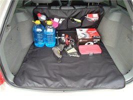 Защитные накидки в багажник автомобиля.